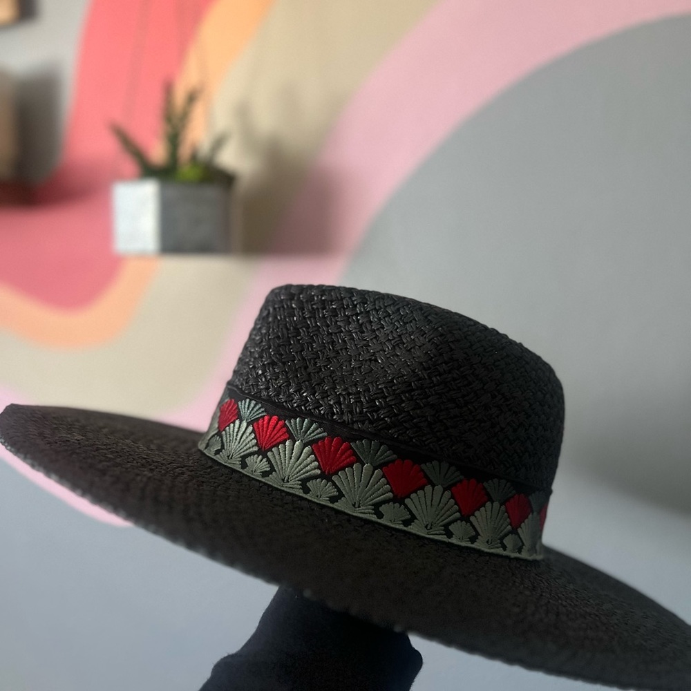 DYLANN EMBROIDERED RIBBON STRAW HAT - BLACK  brand new